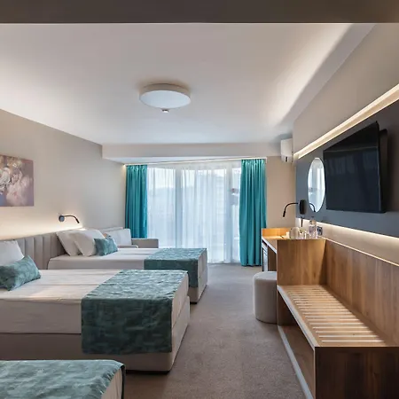 Grand Sunny Hotel
