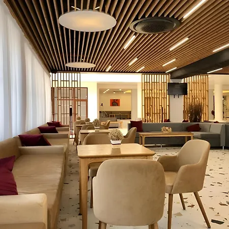 Grand Sunny Hotel